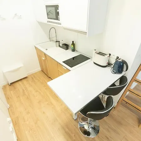 La Mezzanina - Hypercentre - Gare Анже