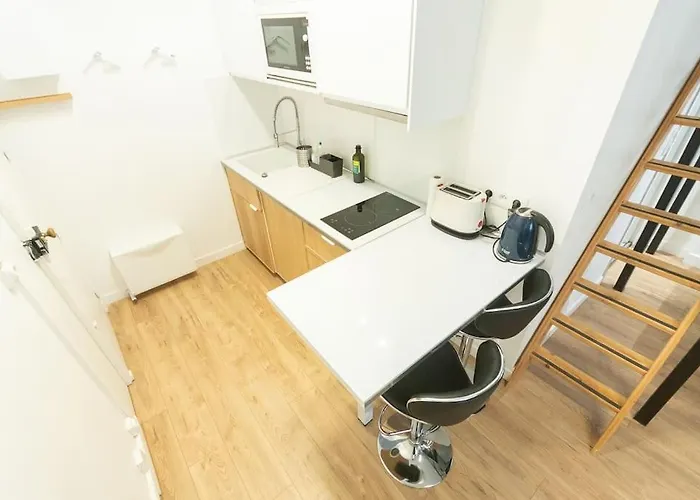 La Mezzanina - Hypercentre - Gare 앙제